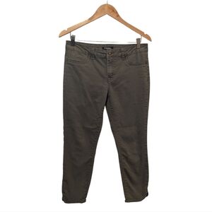 d. jeans Women's Olive Green Ankle Jeans Size 8